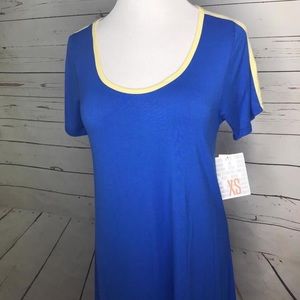 NWT Lularoe Classic T